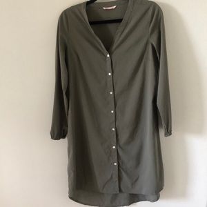 Green loose dress